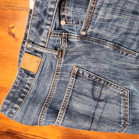 American Eagle Jean capris - Picture 2 of 5